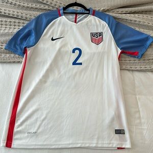 DeAndre Yedlin USA USMNT Soccer Jersey M Nike